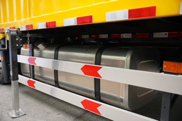 ���JH6 6.6L���� 290���� 4X2 ��ʿ��8�� �����жʽ�ػ���ͼƬ