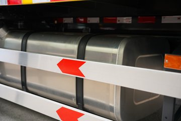 ���JH6 6.6L���� 290���� 4X2 ��ʿ��8�� �����жʽ�ػ���ͼƬ