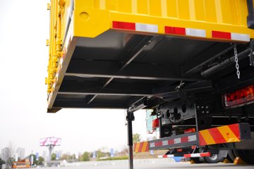 ���JH6 6.6L���� 290���� 4X2 ��ʿ��8�� �����жʽ�ػ���ͼƬ