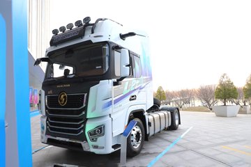 ��������G6000 12.5L���� 560���� 4X2 ��ʿ��16�� ǣ����ͼƬ