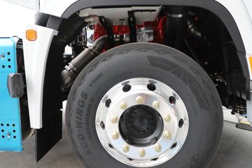 ��������G6000 12.5L���� 560���� 4X2 ��ʿ��16�� ǣ����ͼƬ