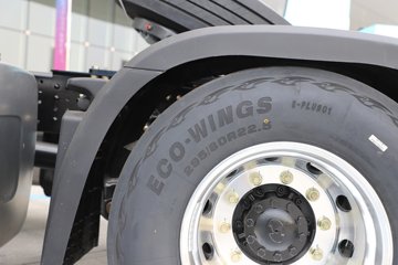 ��������G6000 12.5L���� 560���� 4X2 ��ʿ��16�� ǣ����ͼƬ