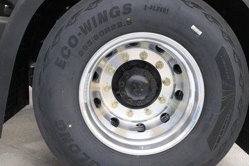 ��������G6000 12.5L���� 560���� 4X2 ��ʿ��16�� ǣ����ͼƬ