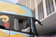 陕汽德龙G6000C 12.5L柴油 600马力 6X4 法士特12档 AMT自动档 牵引车