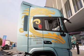 ��������G6000C 12.5L���� 600���� 6X4 ��ʿ��12�� AMT�Զ��� ǣ����ͼƬ