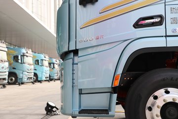 ��������G6000C 12.5L���� 600���� 6X4 ��ʿ��12�� AMT�Զ��� ǣ����ͼƬ