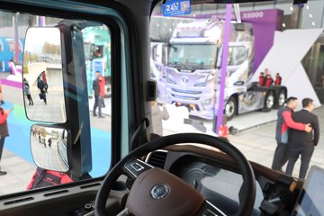 ��������G6000C 12.5L���� 600���� 6X4 ��ʿ��12�� AMT�Զ��� ǣ����ͼƬ