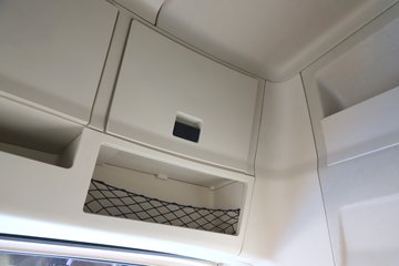 ��������G6000C 12.5L���� 600���� 6X4 ��ʿ��12�� AMT�Զ��� ǣ����ͼƬ