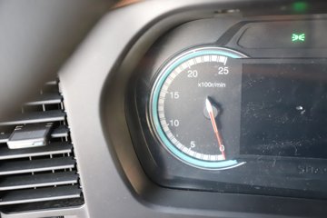 ��������G6000C 12.5L���� 600���� 6X4 ��ʿ��12�� AMT�Զ��� ǣ����ͼƬ