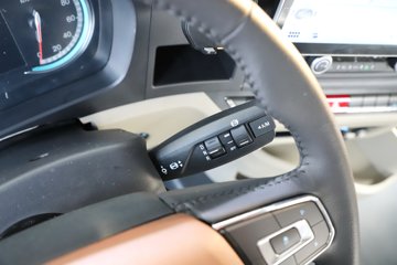 ��������G6000C 12.5L���� 600���� 6X4 ��ʿ��12�� AMT�Զ��� ǣ����ͼƬ