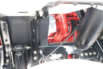 ��������G6000C 12.5L���� 600���� 6X4 ��ʿ��12�� AMT�Զ��� ǣ����ͼƬ