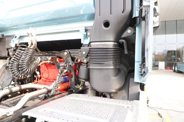 ��������G6000C 12.5L���� 600���� 6X4 ��ʿ��12�� AMT�Զ��� ǣ����ͼƬ