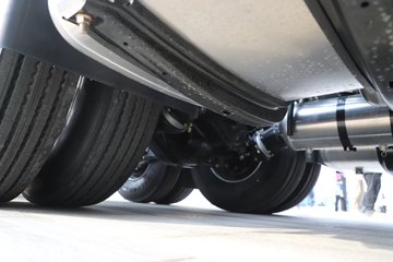 ��������G6000C 12.5L���� 600���� 6X4 ��ʿ��12�� AMT�Զ��� ǣ����ͼƬ