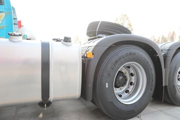 ��������G6000C 12.5L���� 600���� 6X4 ��ʿ��12�� AMT�Զ��� ǣ����ͼƬ