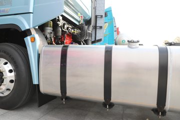 ��������G6000C 12.5L���� 600���� 6X4 ��ʿ��12�� AMT�Զ��� ǣ����ͼƬ