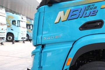 ��������H6000 ݼӢ�� 13.3L LNG 540���� 6X4 ��ʿ��12�� ǣ����ͼƬ