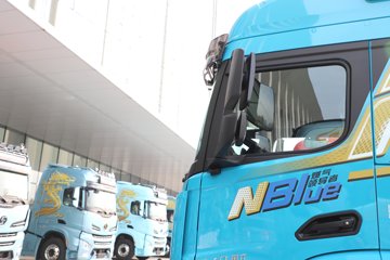 ��������H6000 ݼӢ�� 13.3L LNG 540���� 6X4 ��ʿ��12�� ǣ����ͼƬ