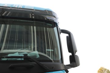 ��������H6000 ݼӢ�� 13.3L LNG 540���� 6X4 ��ʿ��12�� ǣ����ͼƬ