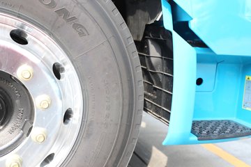 ��������H6000 ݼӢ�� 13.3L LNG 540���� 6X4 ��ʿ��12�� ǣ����ͼƬ