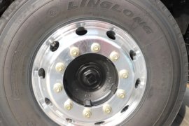 德龙H6000&nbsp;牵引车底盘                                                图片