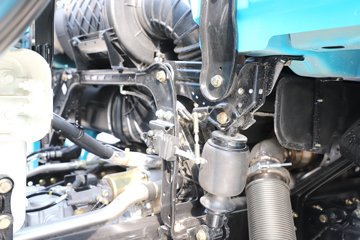 ��������H6000 ݼӢ�� 13.3L LNG 540���� 6X4 ��ʿ��12�� ǣ����ͼƬ