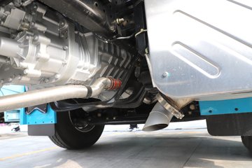 ��������H6000 ݼӢ�� 13.3L LNG 540���� 6X4 ��ʿ��12�� ǣ����ͼƬ