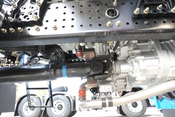 ��������H6000 ݼӢ�� 13.3L LNG 540���� 6X4 ��ʿ��12�� ǣ����ͼƬ