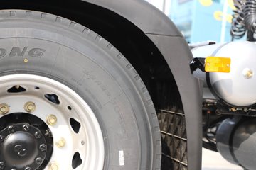 ��������H6000 ݼӢ�� 13.3L LNG 540���� 6X4 ��ʿ��12�� ǣ����ͼƬ