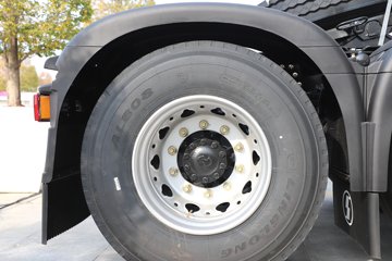 ��������H6000 ݼӢ�� 13.3L LNG 540���� 6X4 ��ʿ��12�� ǣ����ͼƬ