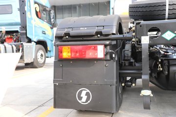 ��������H6000 ݼӢ�� 13.3L LNG 540���� 6X4 ��ʿ��12�� ǣ����ͼƬ