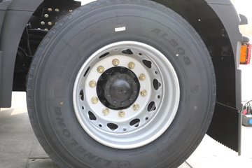 ��������H6000 ݼӢ�� 13.3L LNG 540���� 6X4 ��ʿ��12�� ǣ����ͼƬ