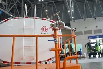 �������VR 220���� 4X2 �̻�������ͼƬ