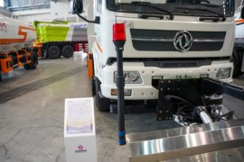 东风天锦VR&nbsp;清洗车外观图片