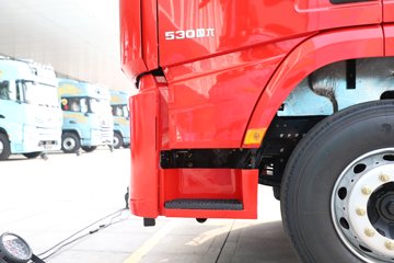 ��������X5000 ݼӢ�� 12.5L LNG 530���� 6X4 ��ʿ��12�� ǣ����ͼƬ