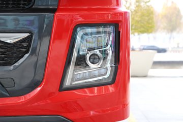 ��������X5000 ݼӢ�� 12.5L LNG 530���� 6X4 ��ʿ��12�� ǣ����ͼƬ