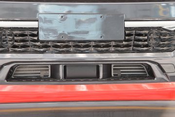 ��������X5000 ݼӢ�� 12.5L LNG 530���� 6X4 ��ʿ��12�� ǣ����ͼƬ