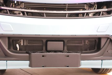 ��������M6000 �콢�� 6.8L���� 320���� 4X2 10�� 9.8����ʽ�ػ���ͼƬ