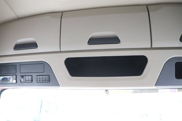 ��������M6000 �콢�� 6.8L���� 320���� 4X2 10�� 9.8����ʽ�ػ���ͼƬ