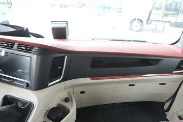 ��������M6000 �콢�� 6.8L���� 320���� 4X2 10�� 9.8����ʽ�ػ���ͼƬ