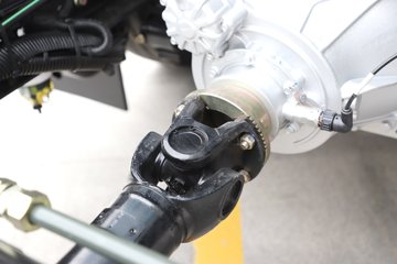 ��������M6000 �콢�� 6.8L���� 320���� 4X2 10�� 9.8����ʽ�ػ���ͼƬ