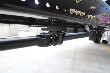 ��������M6000 �콢�� 6.8L���� 320���� 4X2 10�� 9.8����ʽ�ػ���ͼƬ