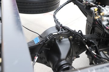 ��������M6000 �콢�� 6.8L���� 320���� 4X2 10�� 9.8����ʽ�ػ���ͼƬ