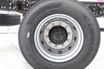 ��������M6000 �콢�� 6.8L���� 320���� 4X2 10�� 9.8����ʽ�ػ���ͼƬ