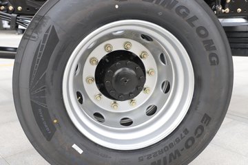 ��������M6000 �콢�� 6.8L���� 320���� 4X2 10�� 9.8����ʽ�ػ���ͼƬ