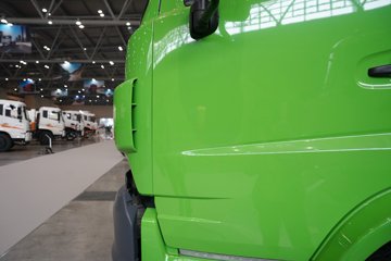 �������VR 4X2 4.3�״��綯��ж�� ����182kWhͼƬ