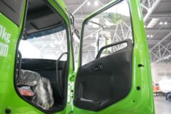 东风天锦VR 4X2 4.3米纯电动自卸车 弗迪182kWh