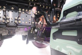 德龙H6000E&nbsp;电动自卸车底盘图片