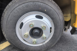 顺达窄体&nbsp;高空作业车底盘图片