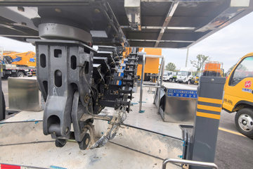 ����˳��խ�� 116���� 4X2 �߿���ҵ��(������)ͼƬ