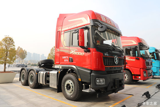 ��������X5000 ݼӢ�� 14.6L���� 680���� 6X4 ��ʿ��16�� ǣ����